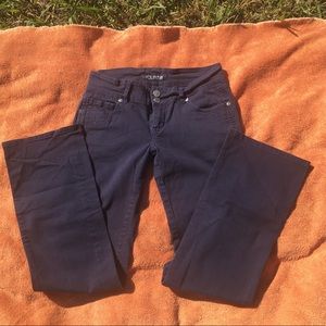 Clash brand jeans size 3.  Navy jeans. Y2K